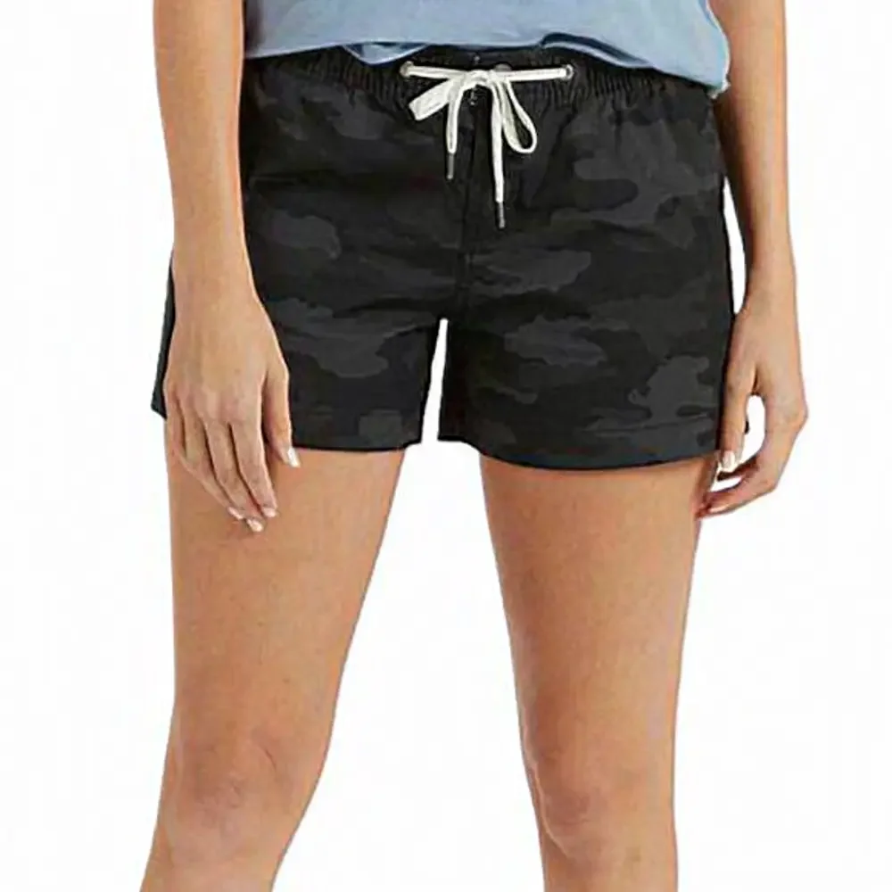 Vuori Ripstop Black Camo‎ Shorts
